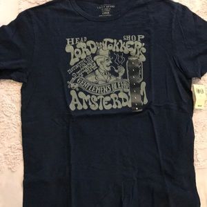 NWT men's size large logo t shirt